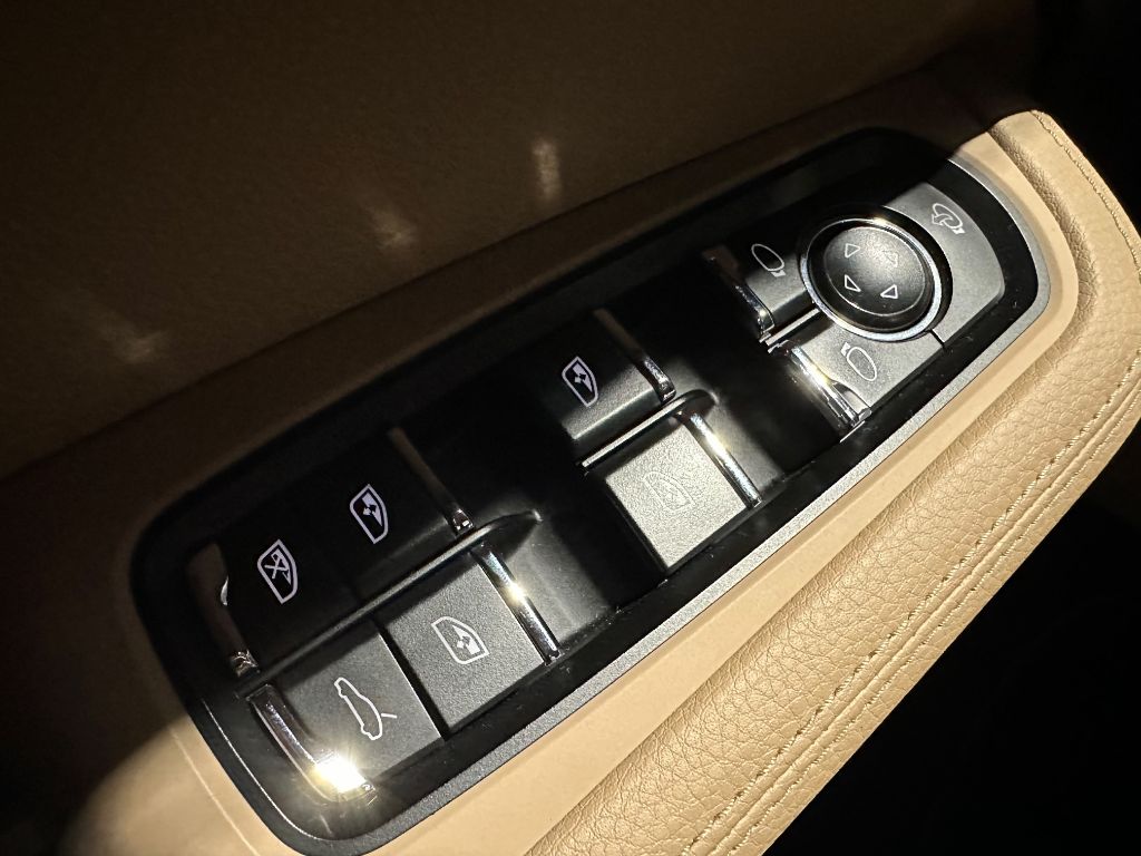 Macan 2.0 Turbo — foto 15