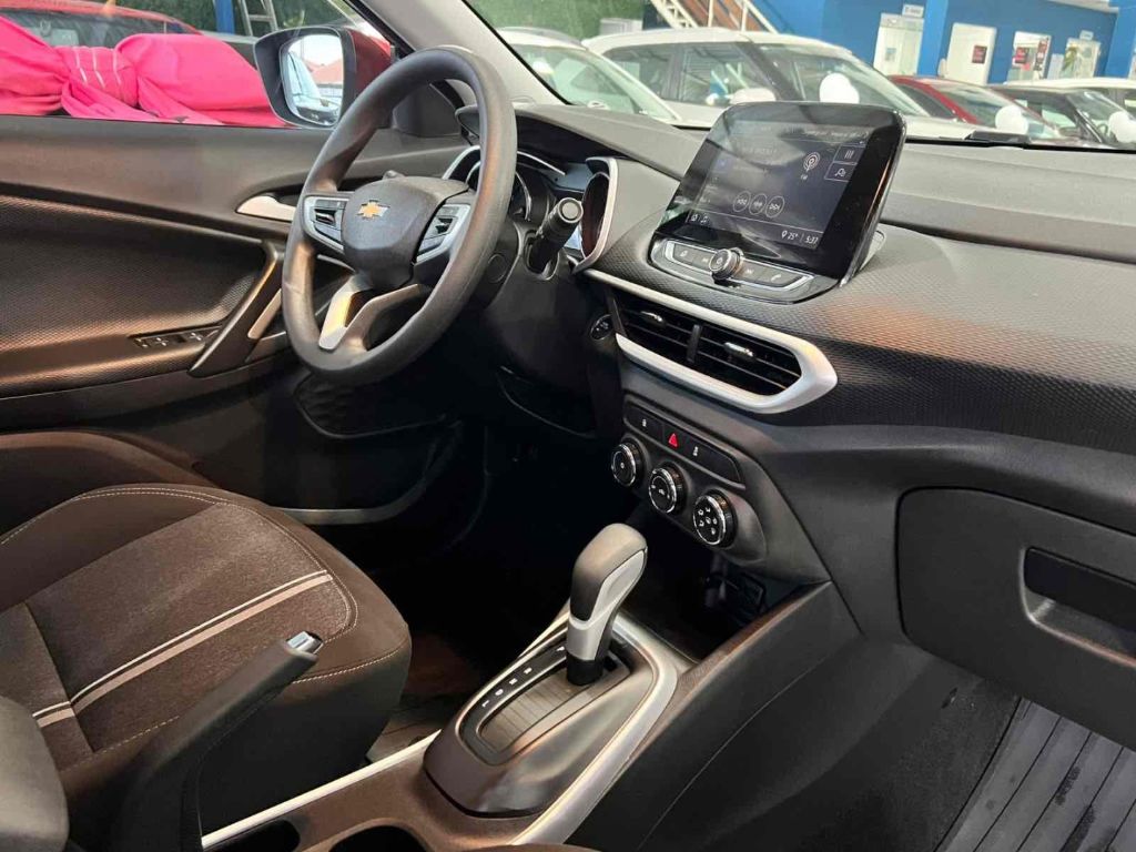 TRACKER LT 1.0 Turbo 12V Flex Aut. — foto 6