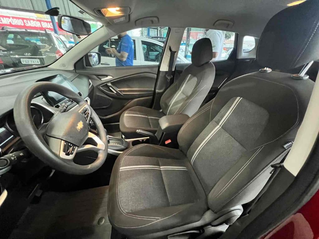 TRACKER LT 1.0 Turbo 12V Flex Aut. — foto 4