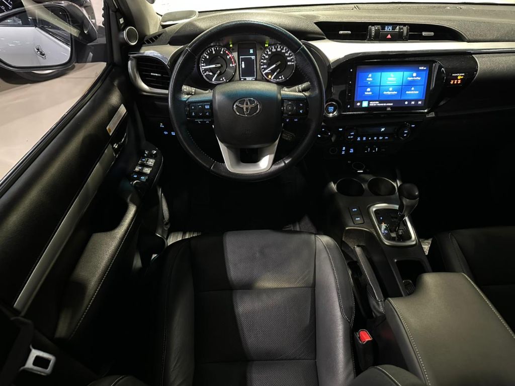 Hilux CD SRX Plus 4x4 2.8 TDI Die. Aut. — foto 8