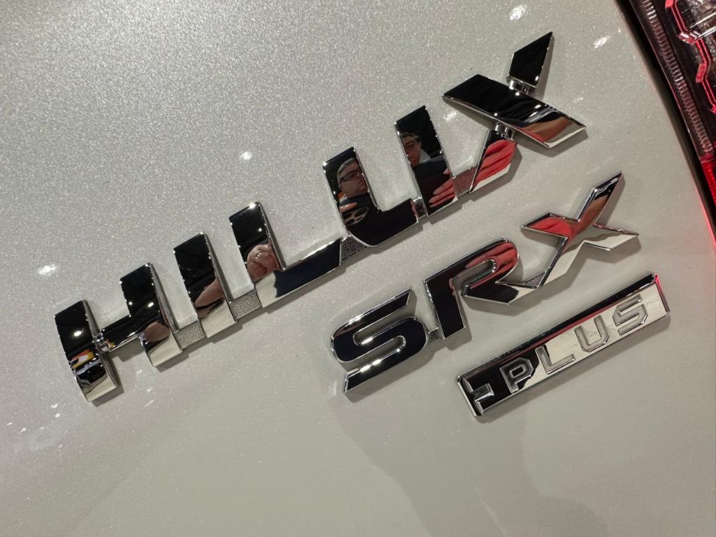 Hilux CD SRX Plus 4x4 2.8 TDI Die. Aut. — foto 23