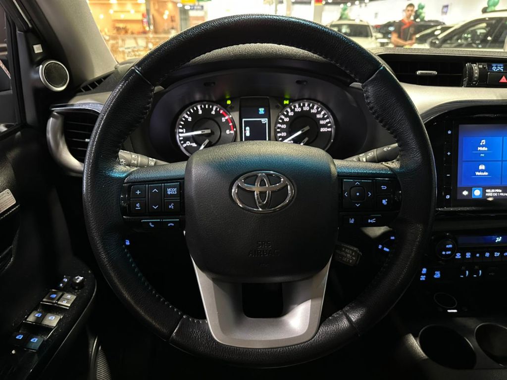 Hilux CD SRX Plus 4x4 2.8 TDI Die. Aut. — foto 9
