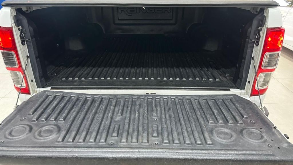 Ranger XLT 2.5 16V 4x2 CD Flex