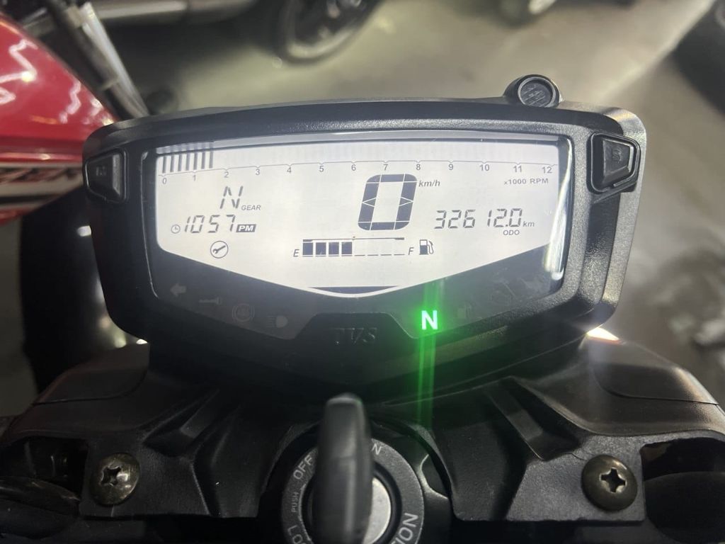 APACHE RTR 200cc — foto 7