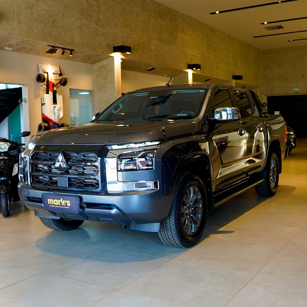 Mitsubishi Triton HPE 2.4 CD 4x4 TB Diesel Aut.