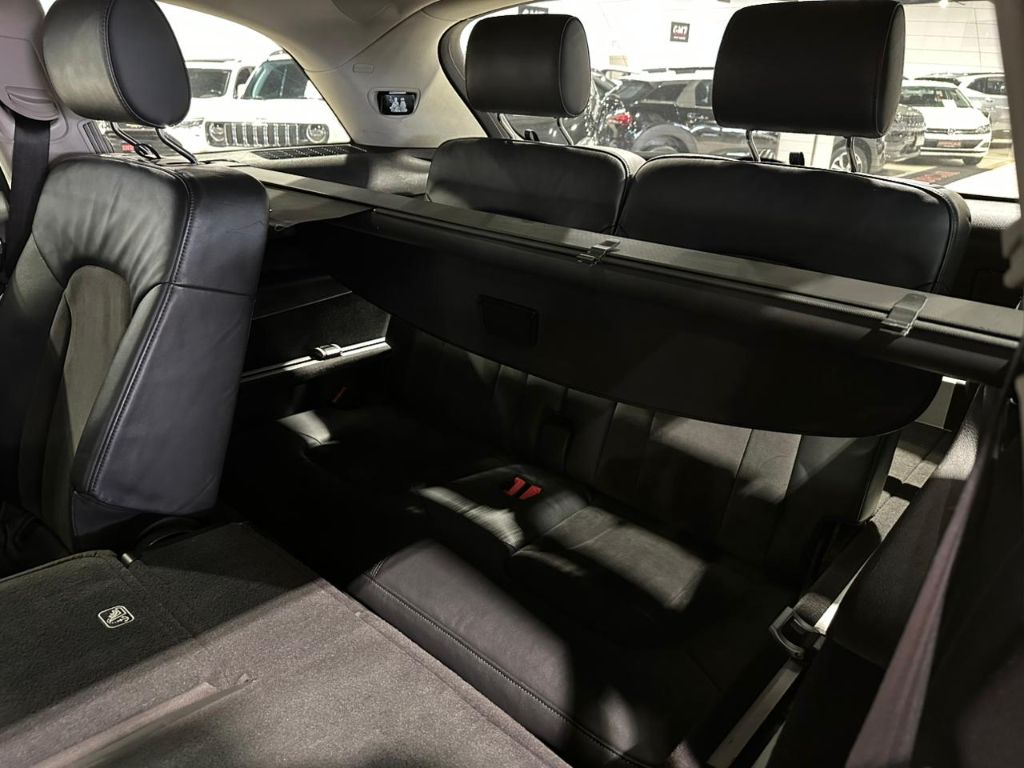 Q7 3.0 V6 TFSI  Quat.Tip.5p/ Perf.(Híb.) — foto 24