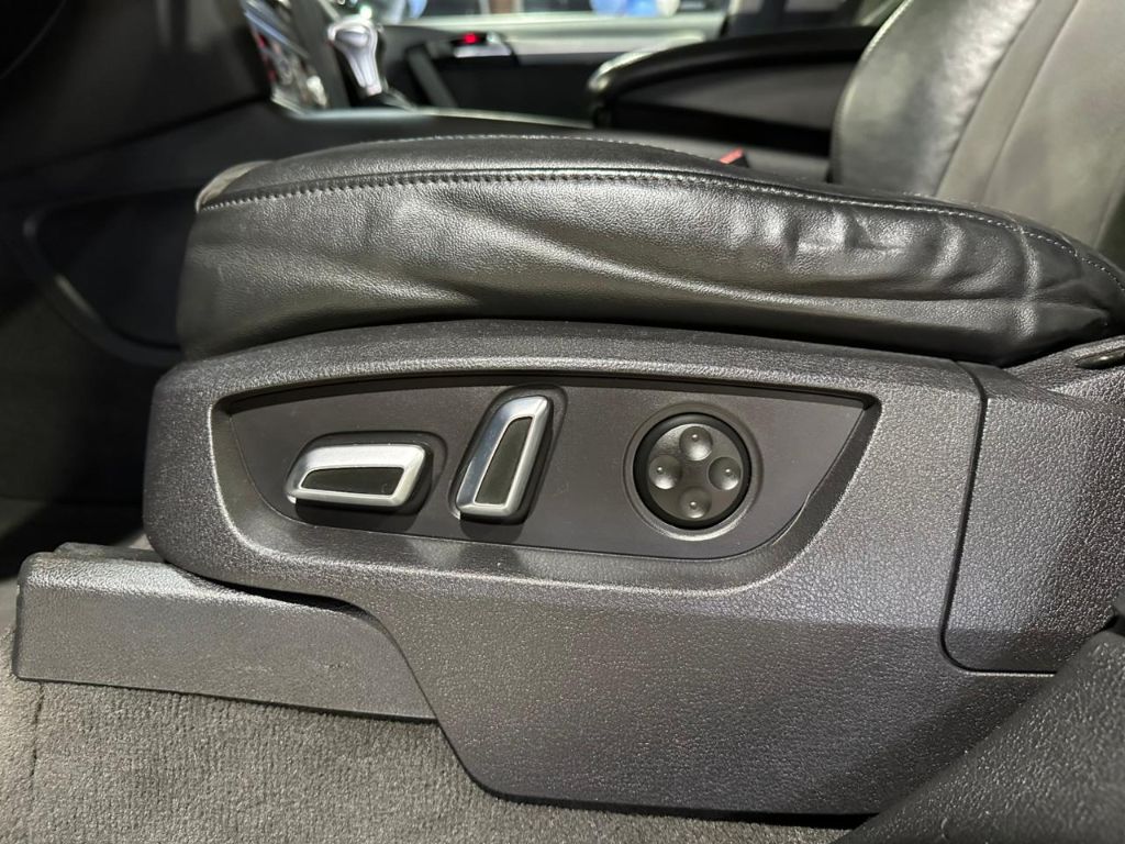 Q7 3.0 V6 TFSI  Quat.Tip.5p/ Perf.(Híb.) — foto 20