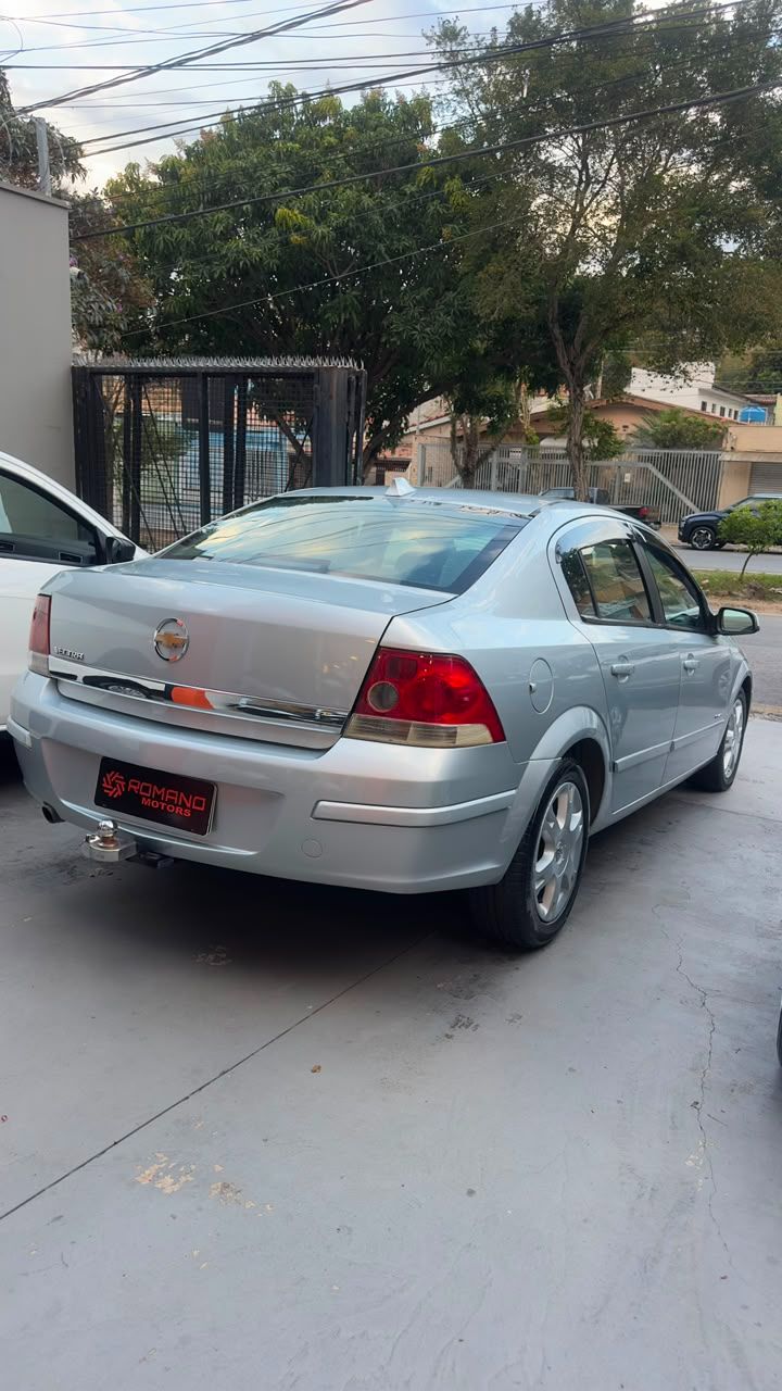 VECTRA ELEGANCE — foto 4