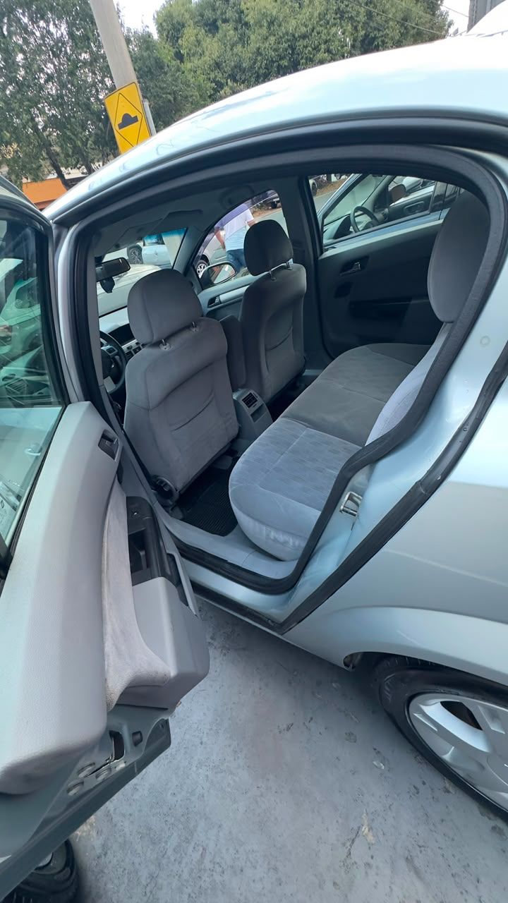 VECTRA ELEGANCE — foto 8