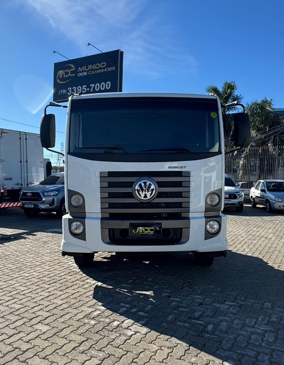 VW 24-260 E Constel. 6x2  — foto 2