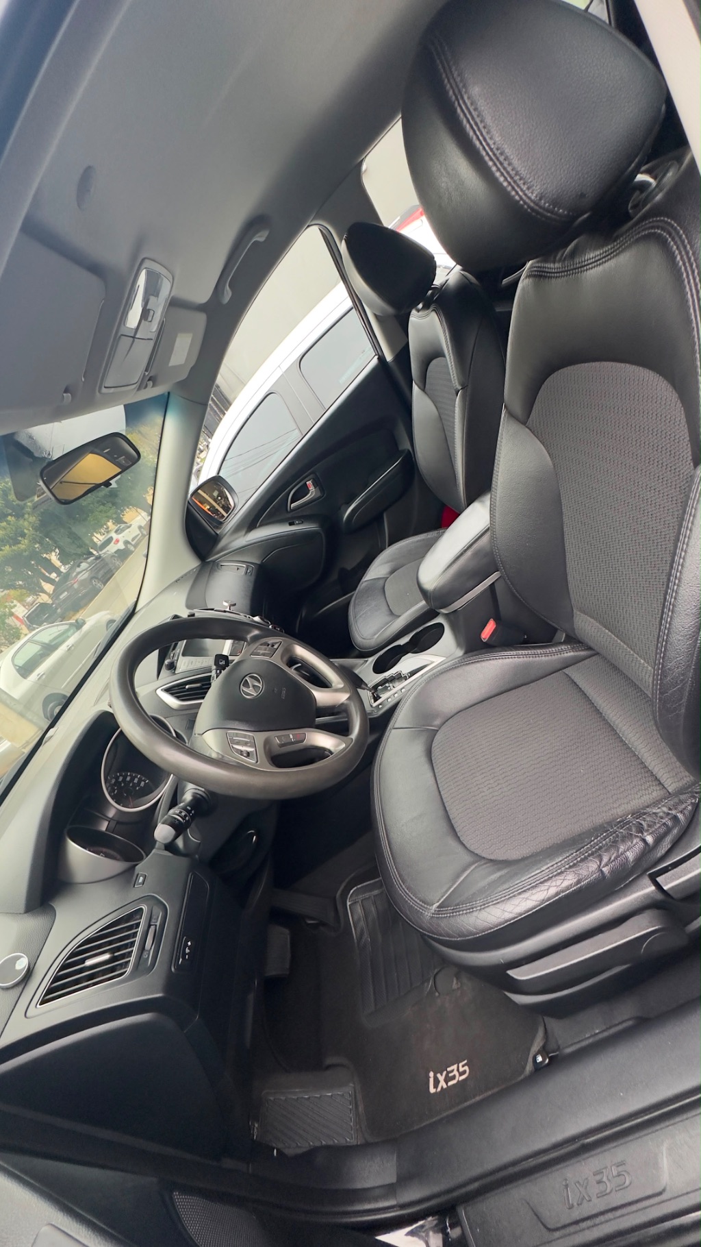 HYUNDAI IX35 GLS — foto 10