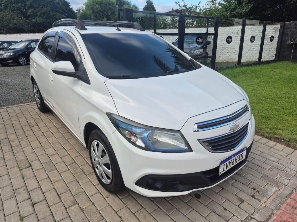 ONIX HATCH LT 1.4 8V FlexPower 5p Mec.