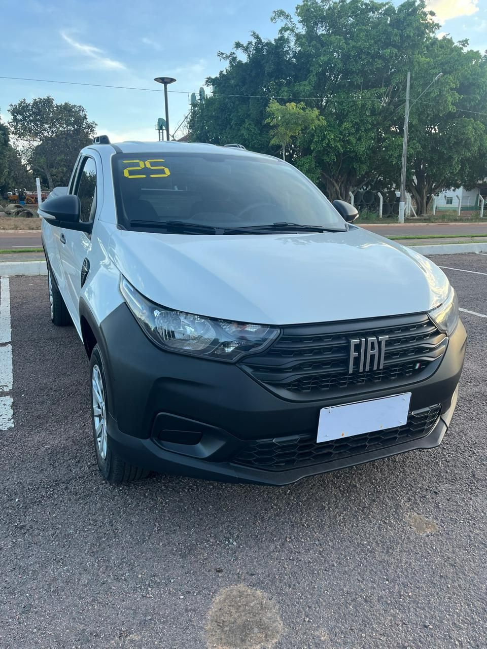 Strada Endurance 1.3 Flex 8V CS Plus — foto 1