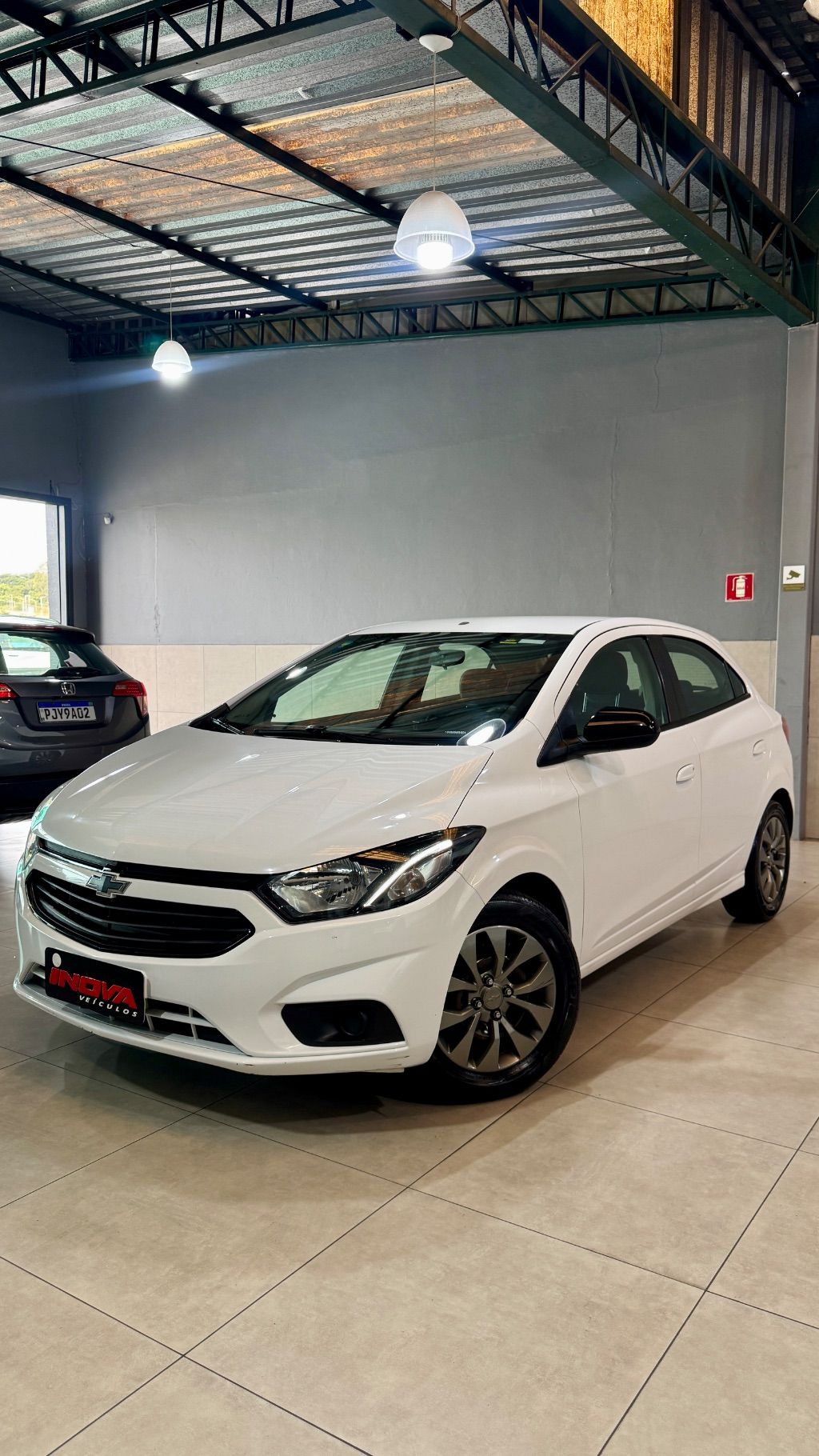 ONIX HATCH 1.0 12V Flex 5p Mec. — foto 2