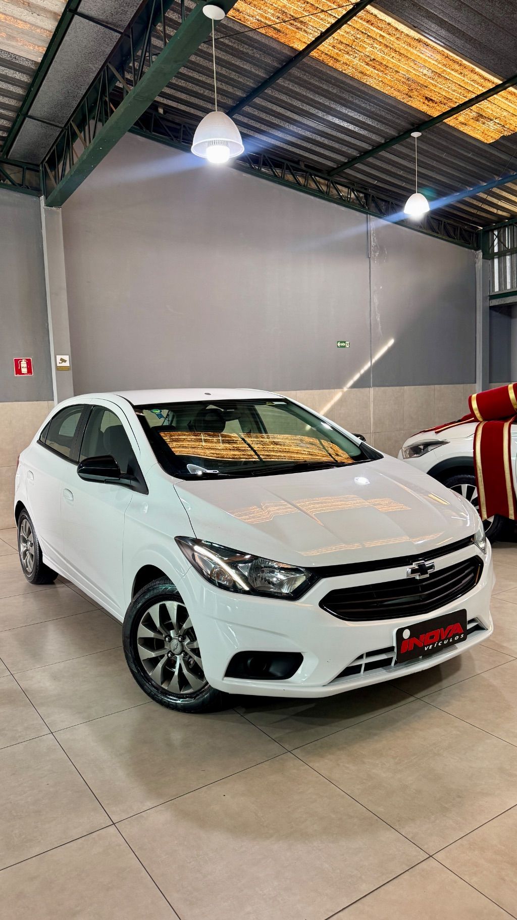 ONIX HATCH 1.0 12V Flex 5p Mec. — foto 3