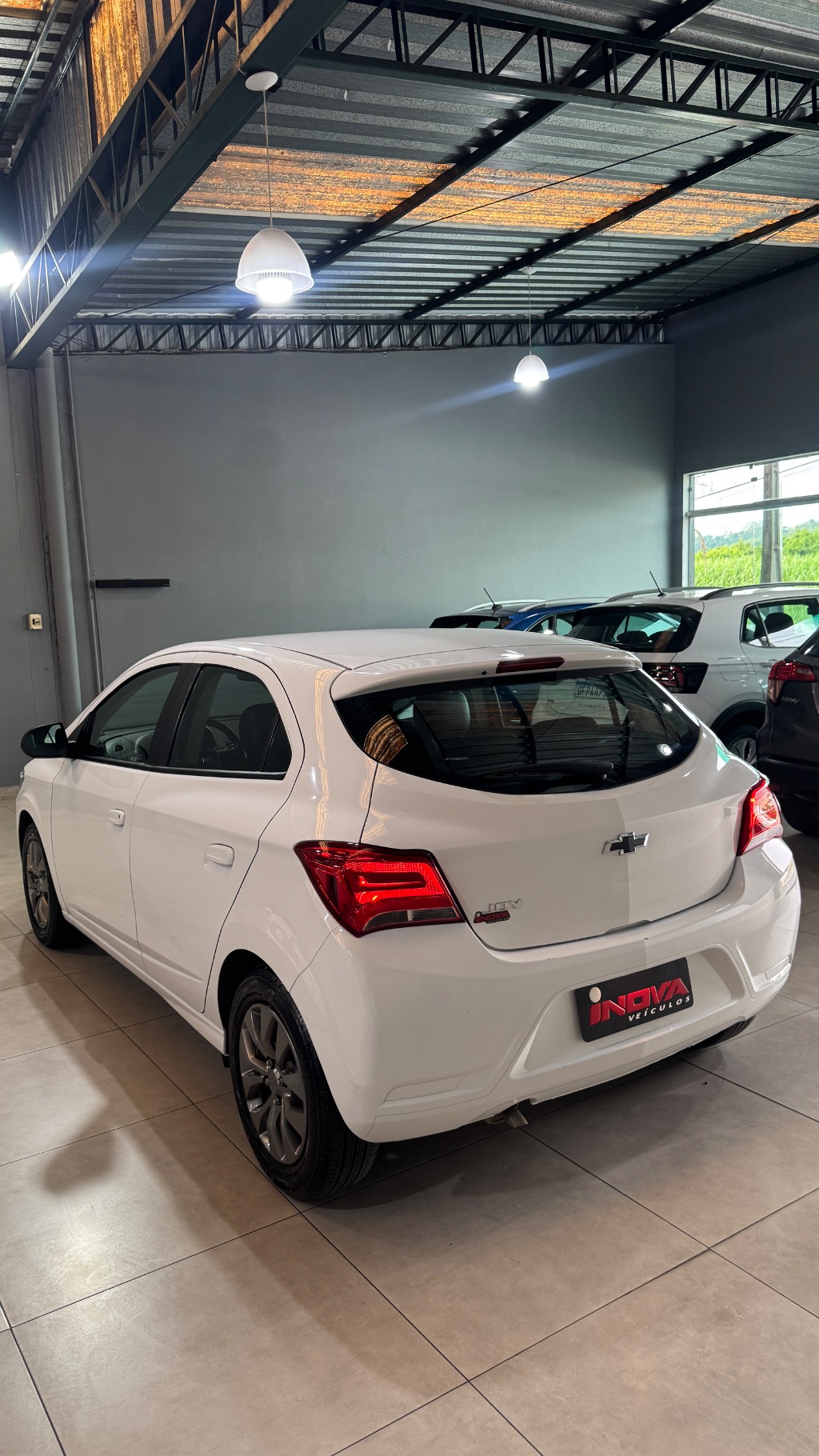 ONIX HATCH 1.0 12V Flex 5p Mec. — foto 11