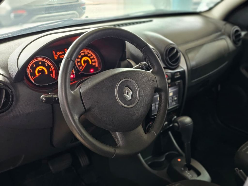 SANDERO Privilège Hi-Flex 1.6 16V 5p Aut — foto 5