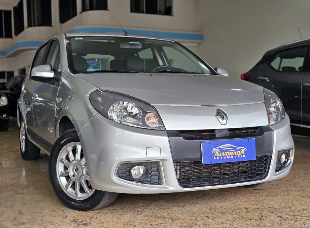 SANDERO Privilège Hi-Flex 1.6 16V 5p Aut — foto 2