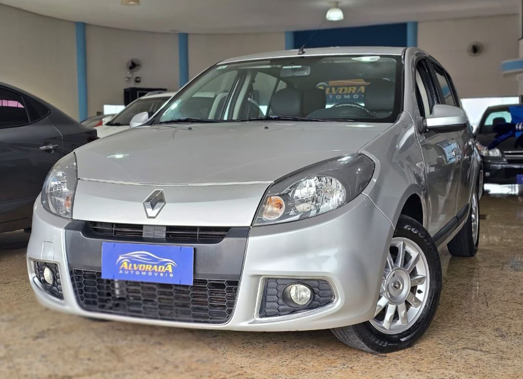 SANDERO Privilège Hi-Flex 1.6 16V 5p Aut — foto 1