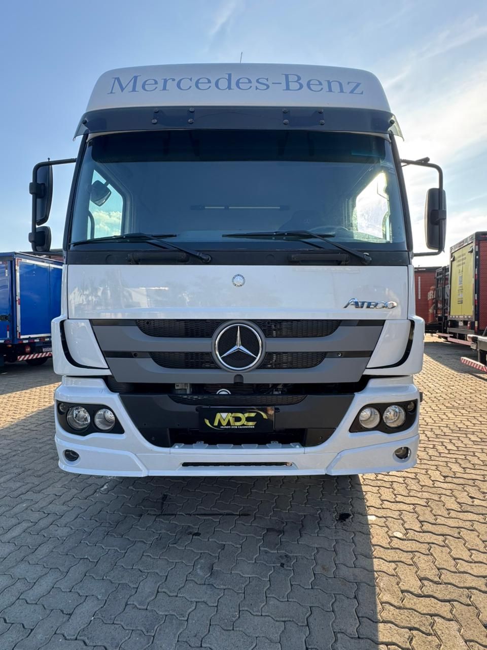 Atego 3030 CE 8x2 TANQUE — foto 2
