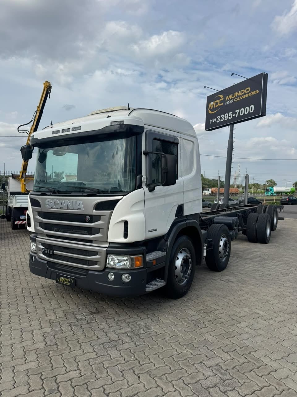SCANIA P 310 - TANQUE COMBUSTÍVEL  — foto 1