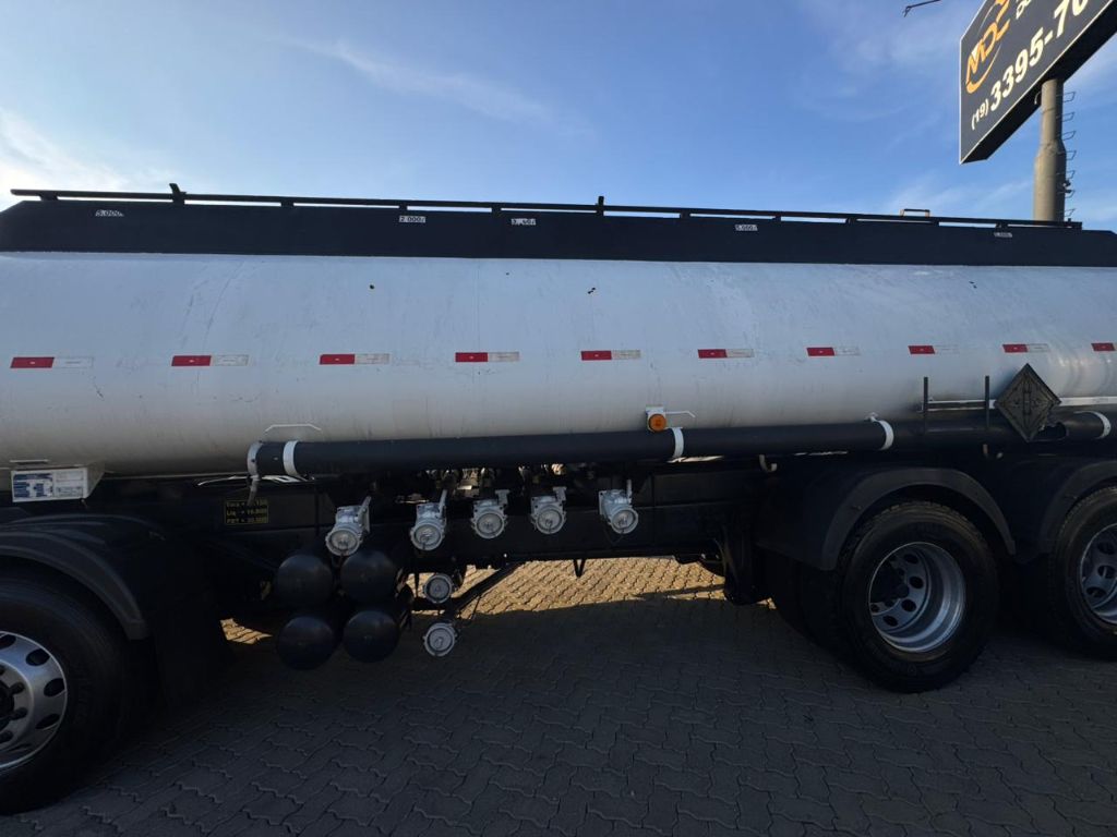 P-310 B 8x2 (diesel) (E5) — foto 10