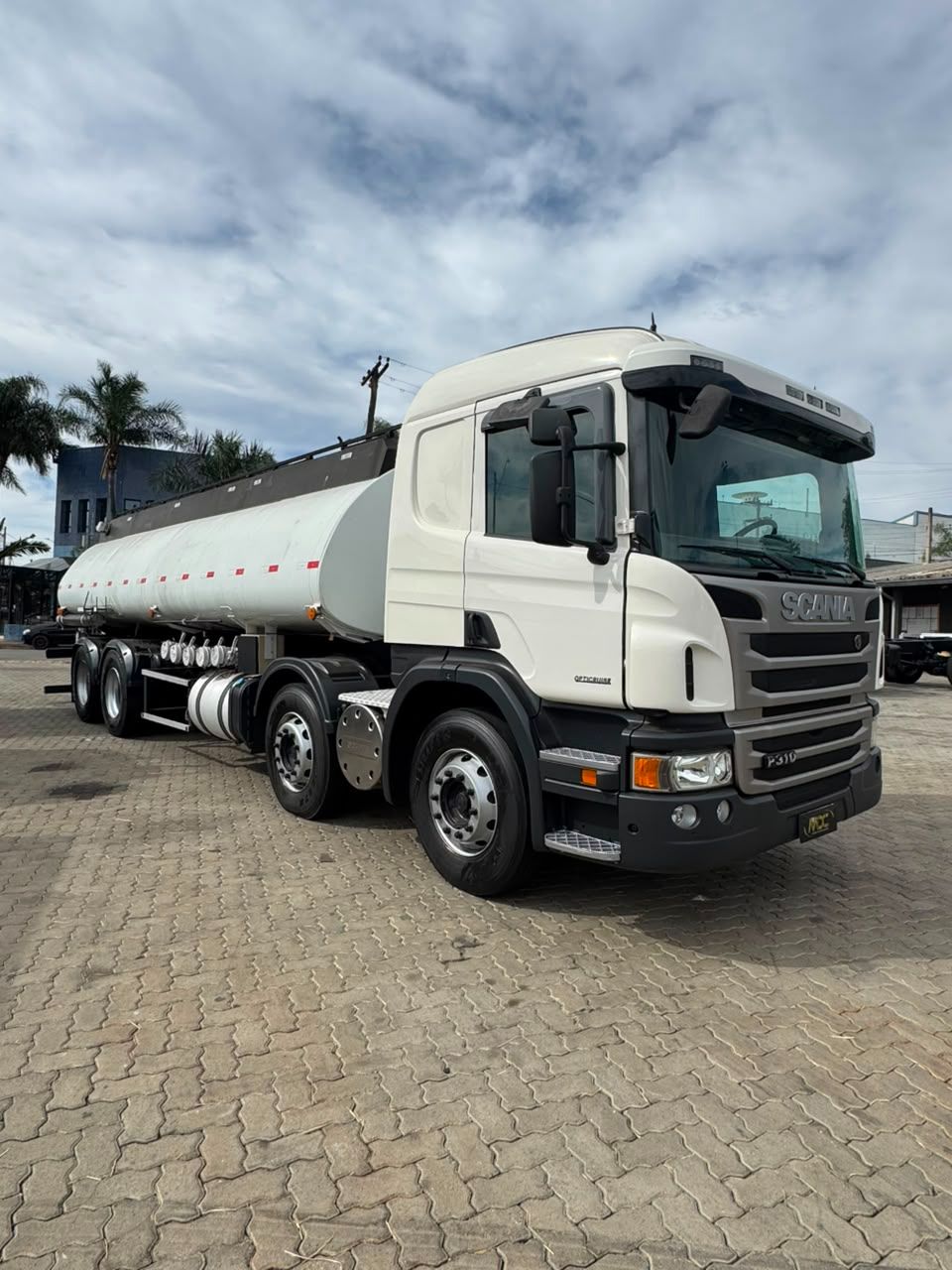 SCANIA P 310 - TANQUE COMBUSTÍVEL  — foto 12