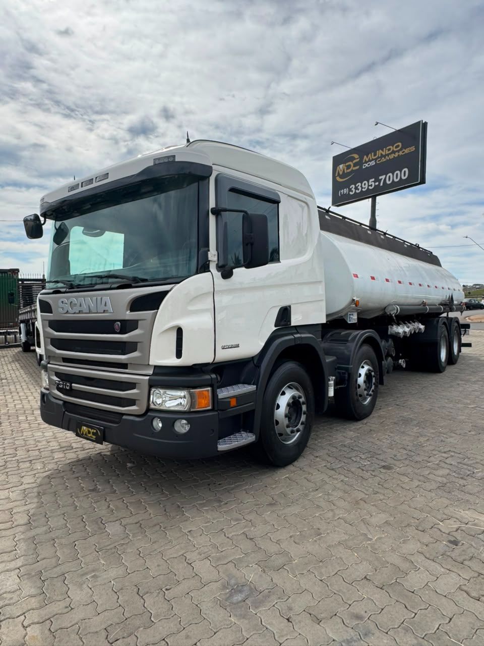 SCANIA P 310 - TANQUE COMBUSTÍVEL  — foto 14
