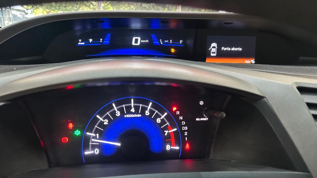 Civic Sedan LXS 1.8/1.8 Flex 16V Aut. 4p