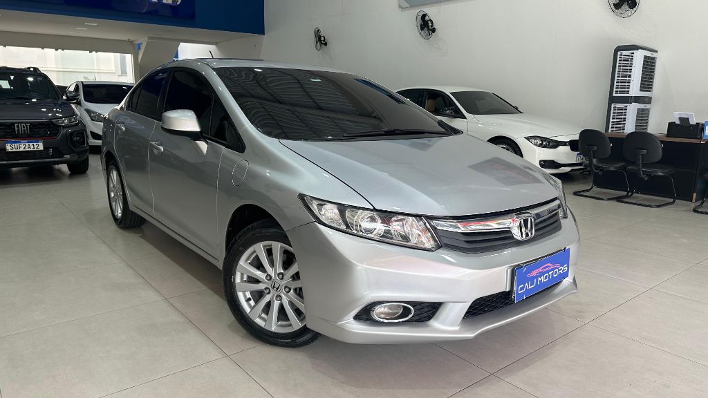 Civic Sedan LXS 1.8/1.8 Flex 16V Aut. 4p