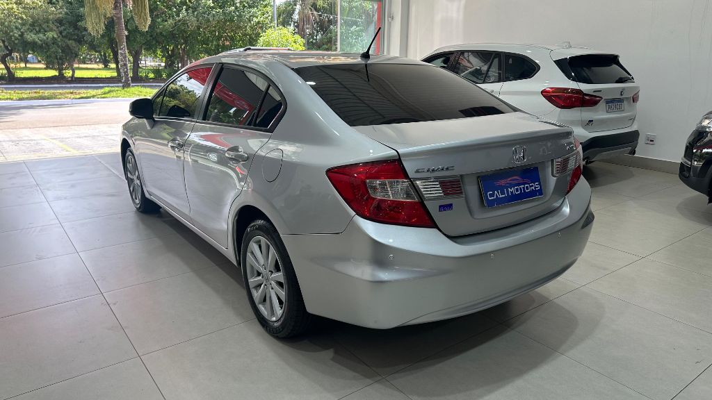 Civic Sedan LXS 1.8/1.8 Flex 16V Aut. 4p