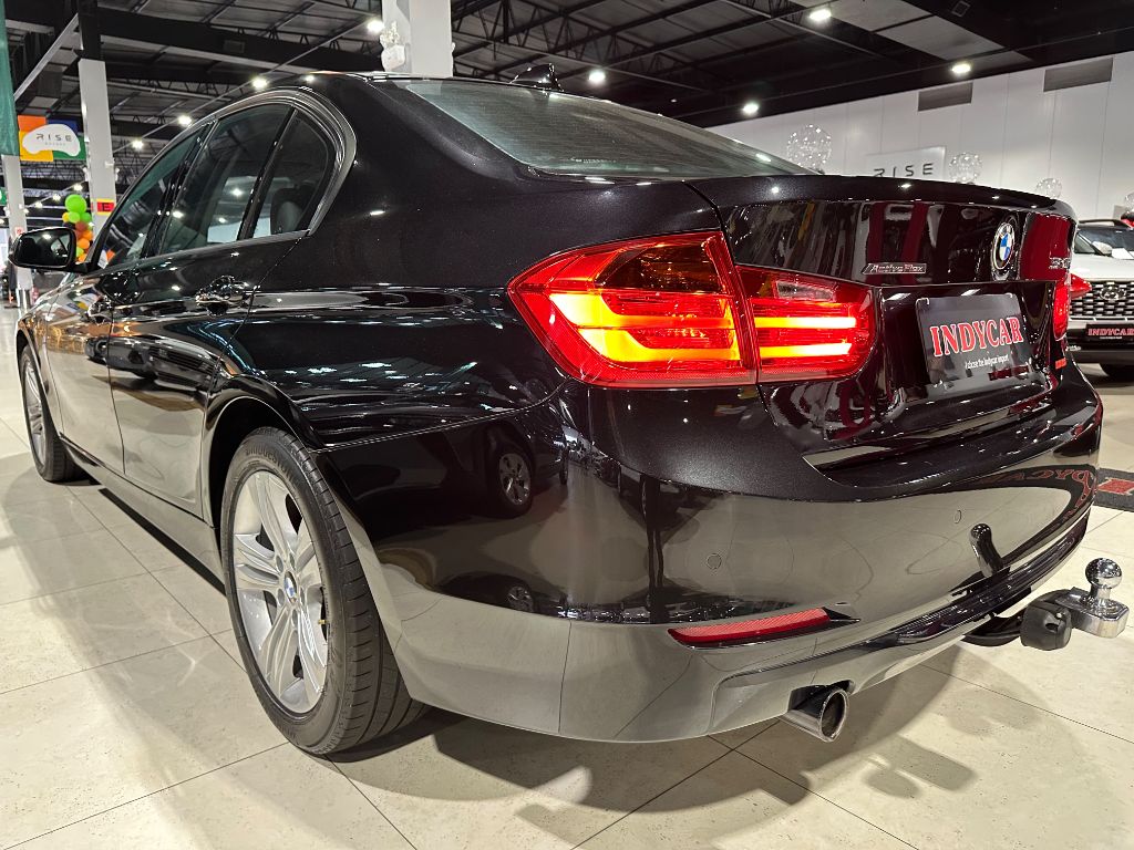 320iA 2.0 Turbo/ActiveFlex 16V/GP  4p — foto 23