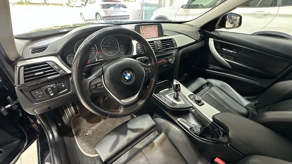 320iA 2.0 Turbo/ActiveFlex 16V/GP  4p