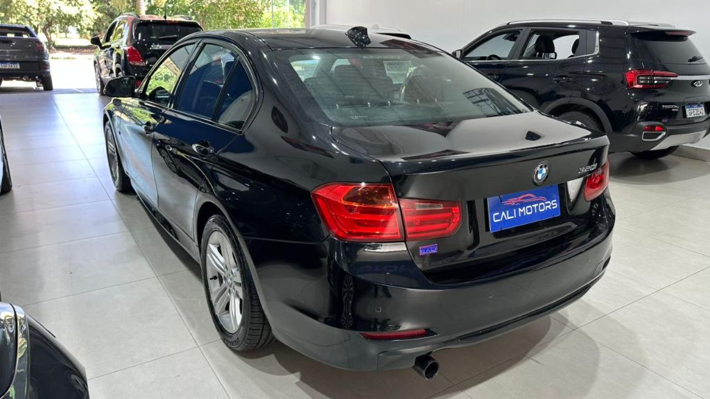 320iA 2.0 Turbo/ActiveFlex 16V/GP  4p