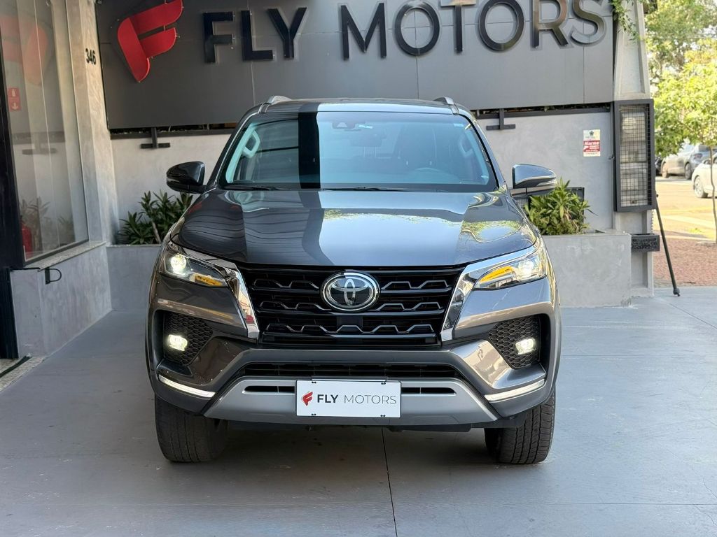 Hilux SW4 SRX 4x4 2.8 TDI 16V Dies. Aut. — foto 3
