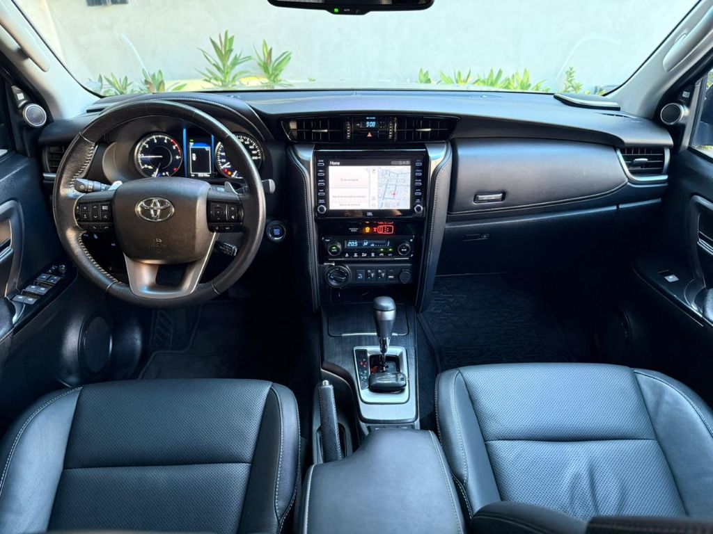 Hilux SW4 SRX 4x4 2.8 TDI 16V Dies. Aut. — foto 9