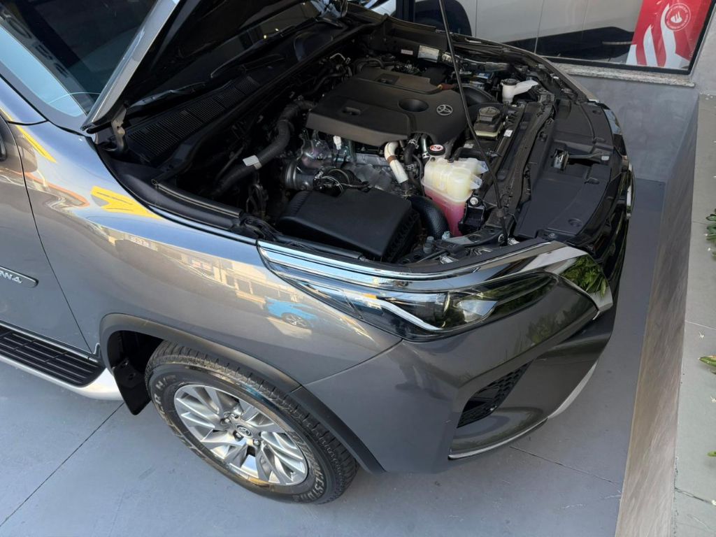 Hilux SW4 SRX 4x4 2.8 TDI 16V Dies. Aut. — foto 16