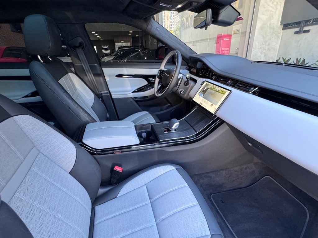 Range R.EVOQUE Autob. 2.0 P250 Flex Aut — foto 7