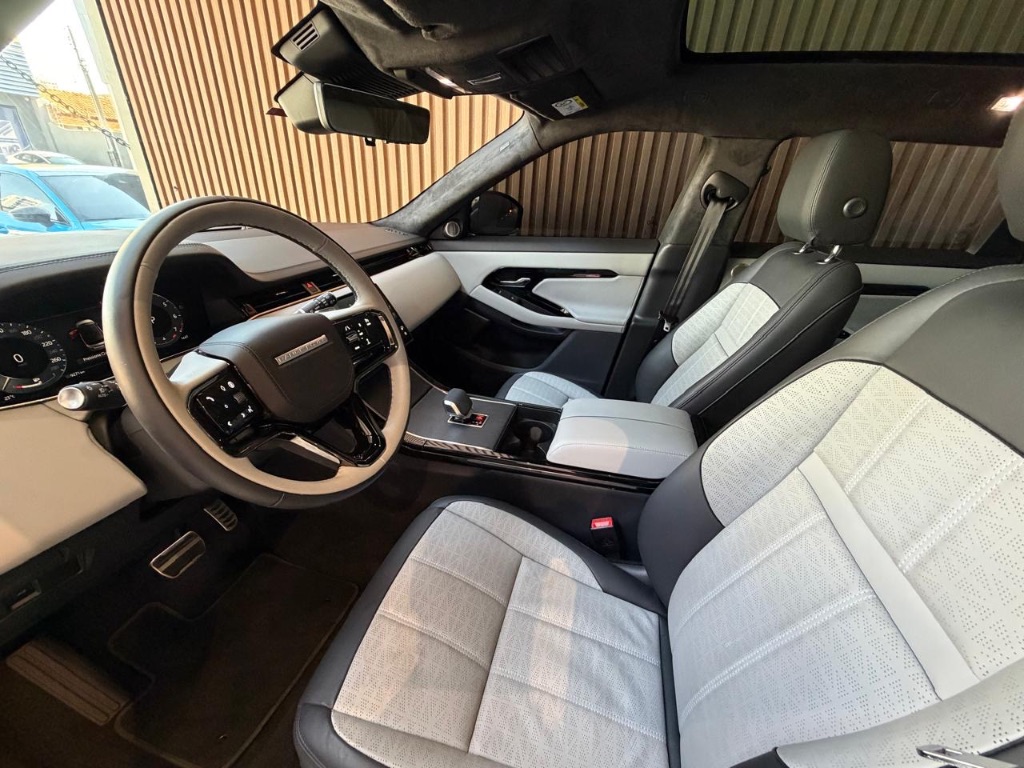 Range R.EVOQUE Autob. 2.0 P250 Flex Aut — foto 13