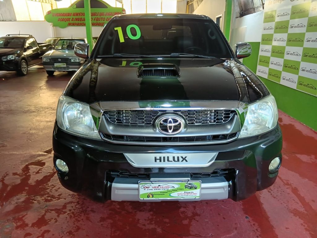 Hilux CD SRV D4-D 4x4 3.0 TDI Diesel Aut — foto 2