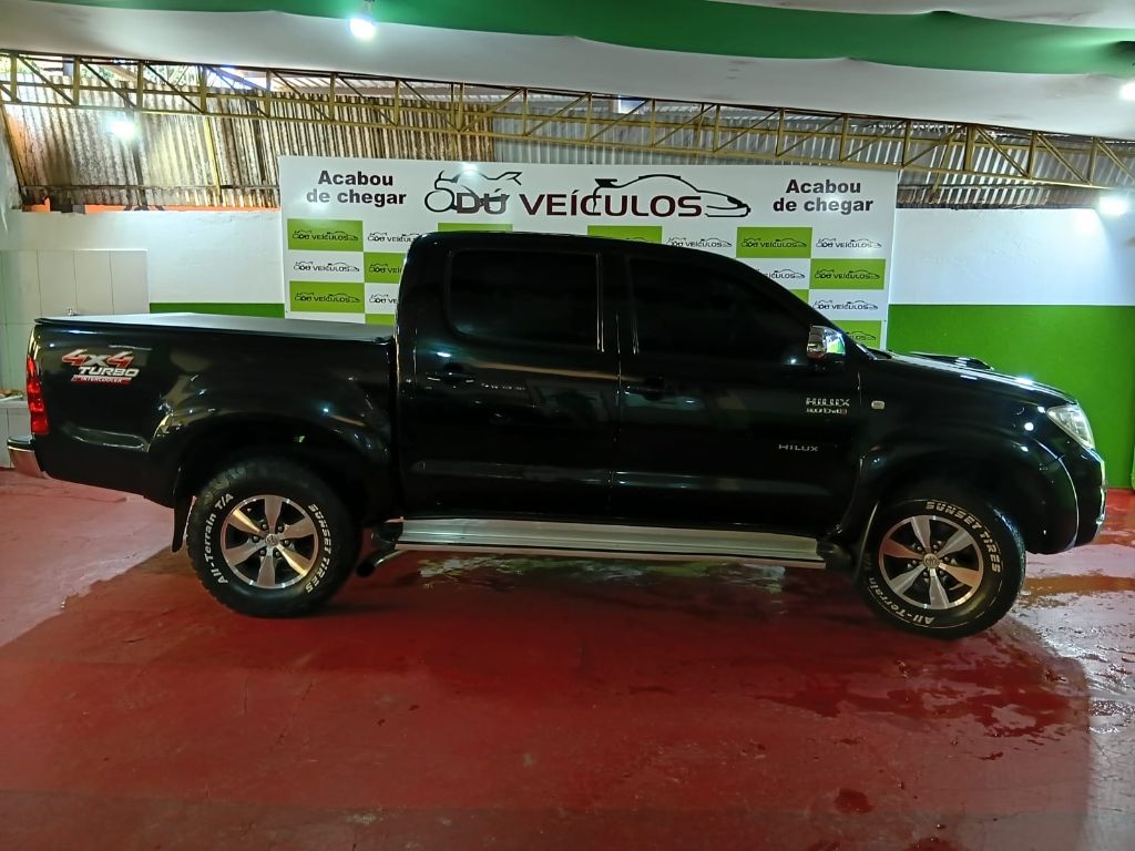 Hilux CD SRV D4-D 4x4 3.0 TDI Diesel Aut — foto 5