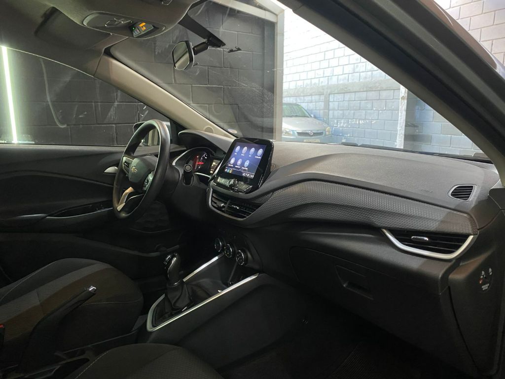 ONIX HATCH LT 1.0 12V Flex 5p Mec. — foto 14