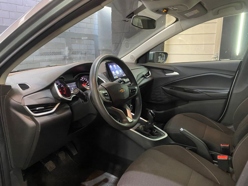 ONIX HATCH LT 1.0 12V Flex 5p Mec. — foto 10