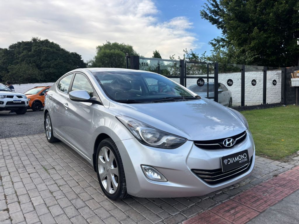 Elantra GLS 1.8 16V Aut.