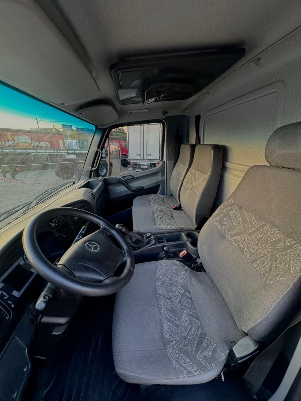 Accelo 1016 2p (diesel) (E5) — foto 8