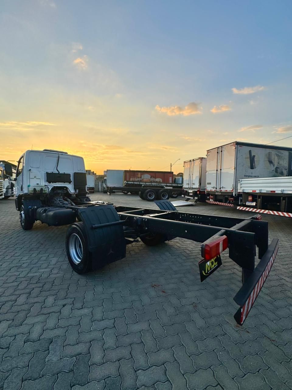 Accelo 1016 2p (diesel) (E5) — foto 4