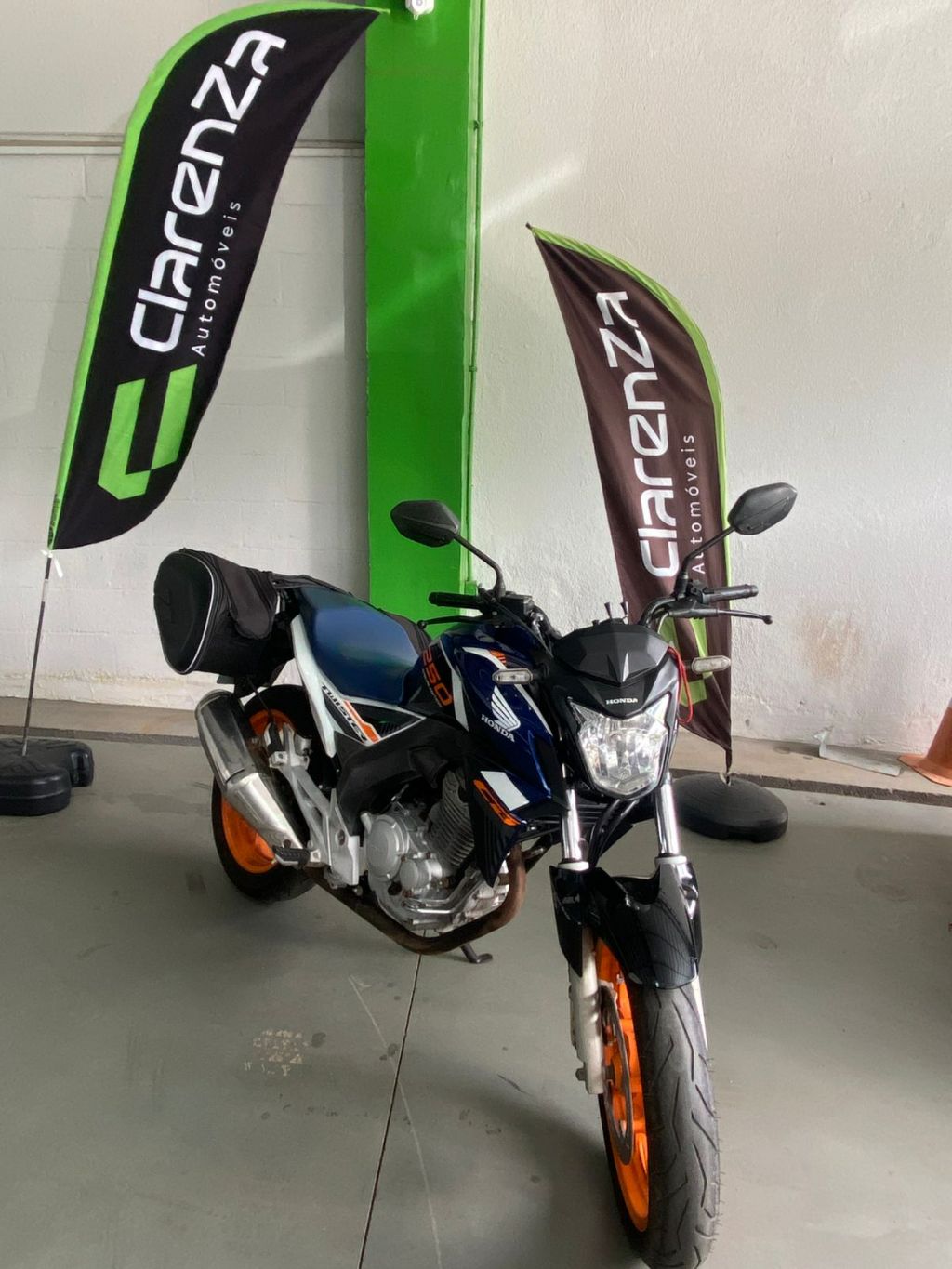 CB 250 TWISTER/FLEXONE — foto 1