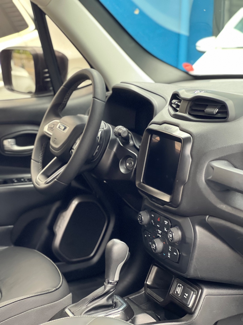 Renegade Long. T270 1.3 TB 4x2 Flex Aut. — foto 17