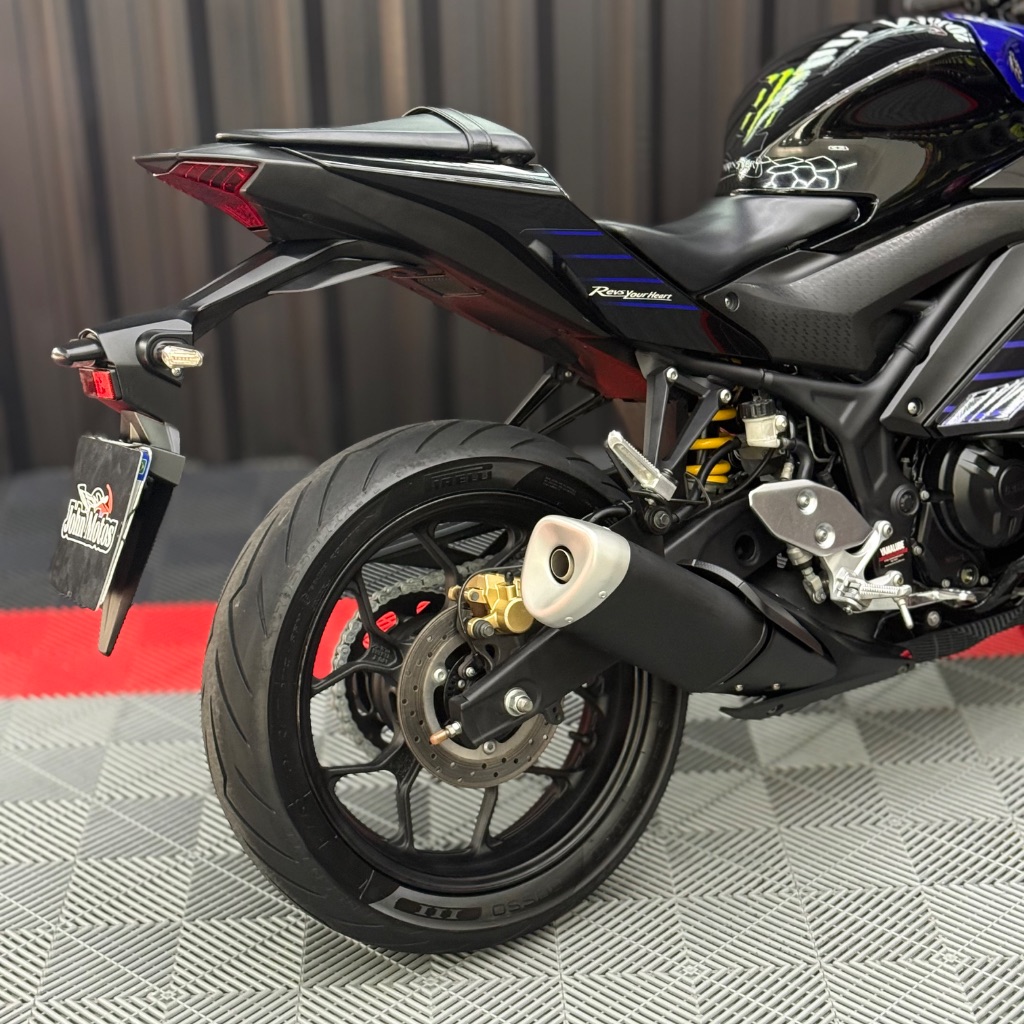 YZF R3 MONSTER — foto 12