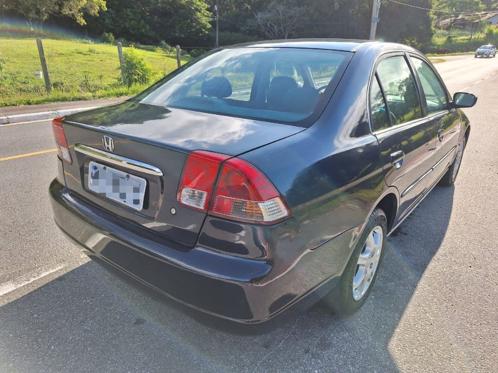 Civic Sedan LX 1.7 16V 115cv Mec. 4p — foto 4